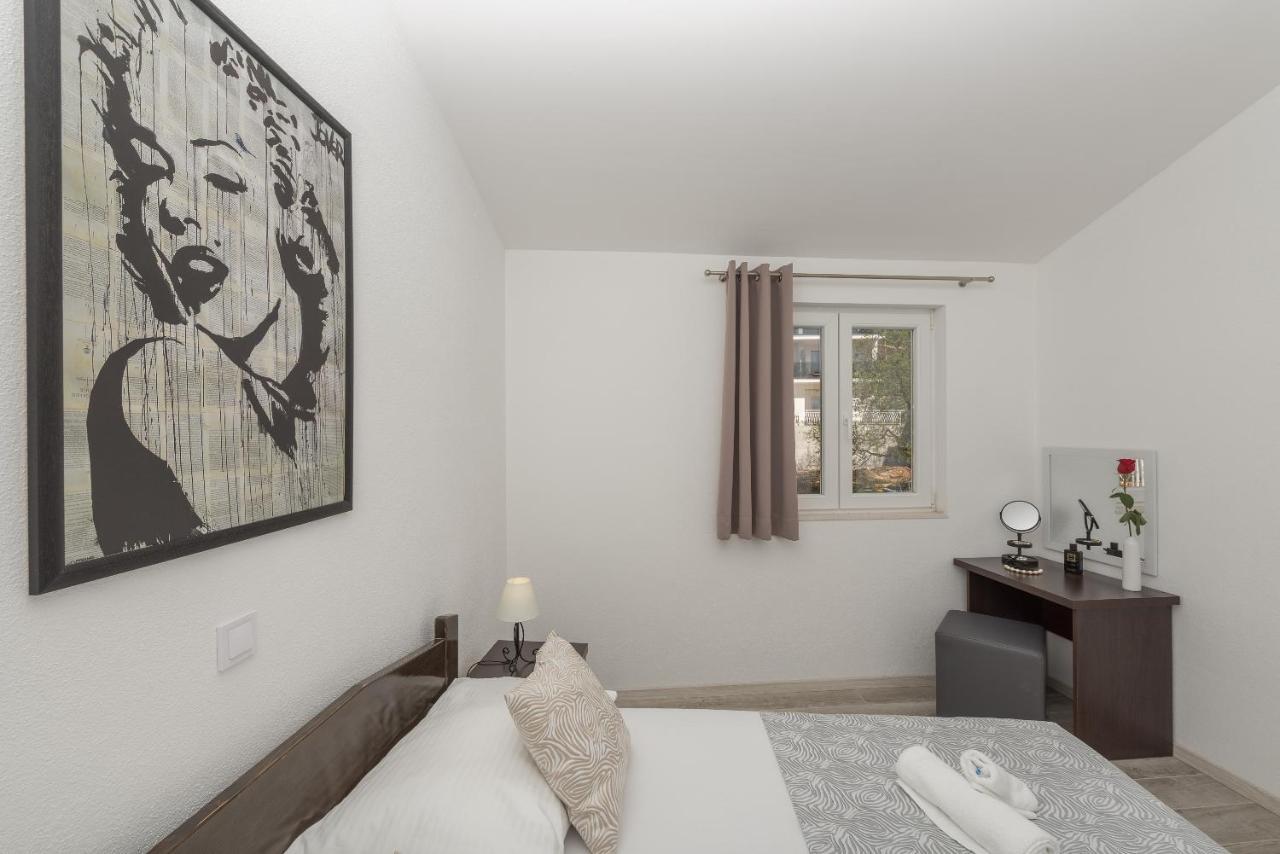 Bilin San Apartments Baška Voda Zewnętrze zdjęcie