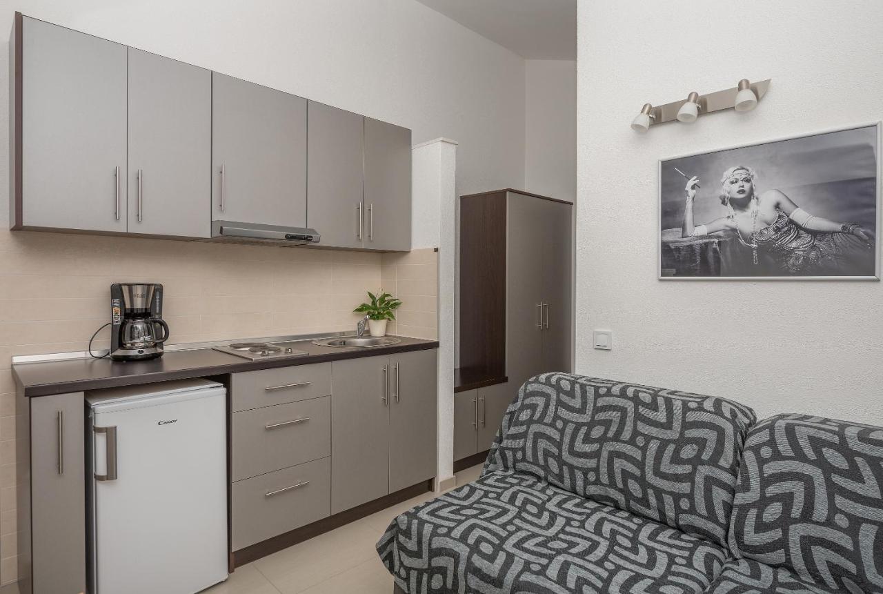 Bilin San Apartments Baška Voda Zewnętrze zdjęcie